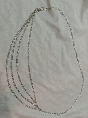 Pretty handmade belt with high quality chain in a silver color 38 inches